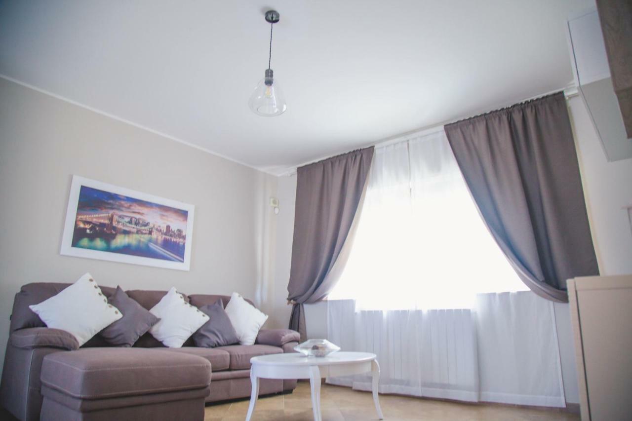 Evenal Apartment โมโนโปลี ภายนอก รูปภาพ