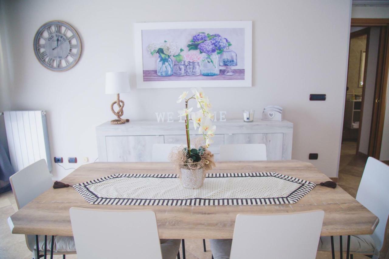 Evenal Apartment โมโนโปลี ภายนอก รูปภาพ