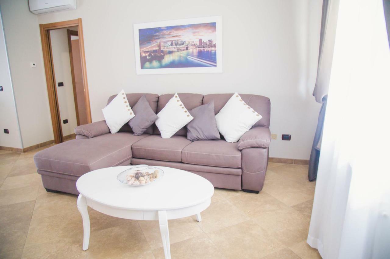 Evenal Apartment โมโนโปลี ภายนอก รูปภาพ