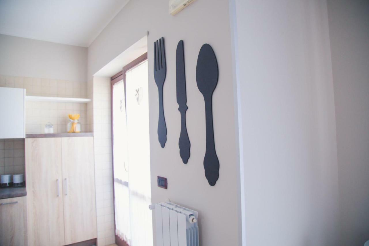 Evenal Apartment โมโนโปลี ภายนอก รูปภาพ
