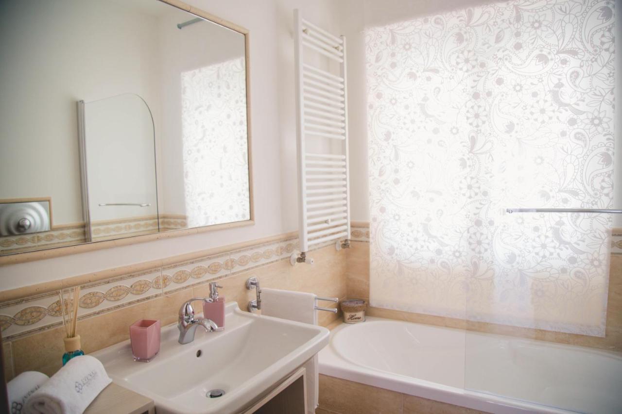 Evenal Apartment โมโนโปลี ภายนอก รูปภาพ